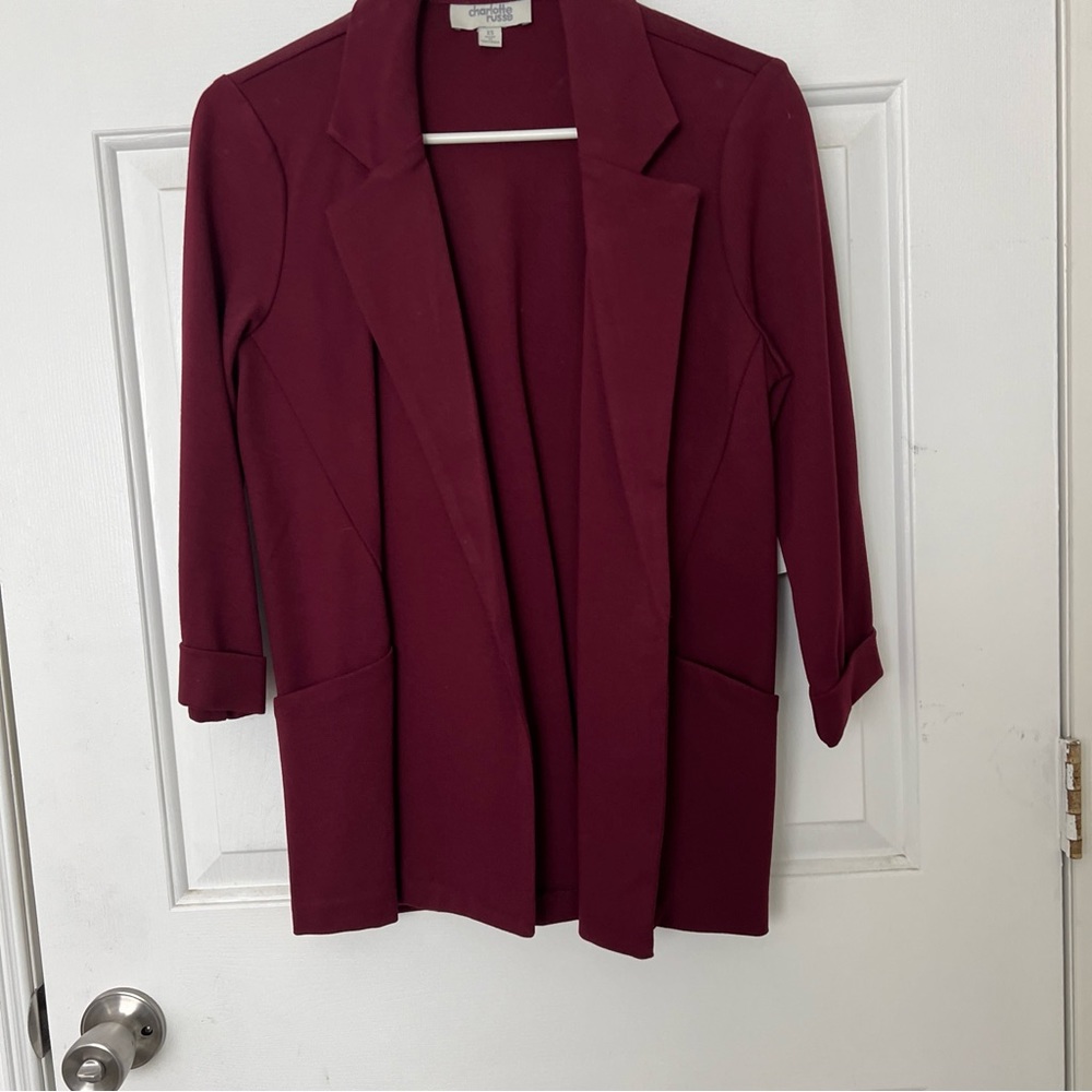 Mid length maroon suite jack from charlotte Ruis, NWT